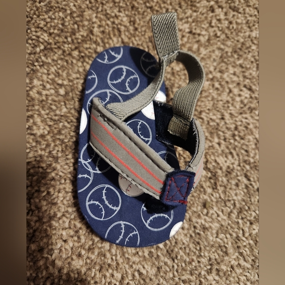 Baby Boy's Size 2 Flip Flops - Picture 3 of 5